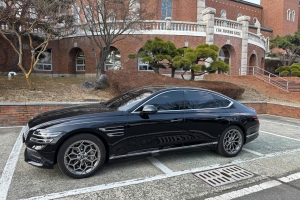 Cho thuê xe sang 4 chỗ tại Hàn Quốc