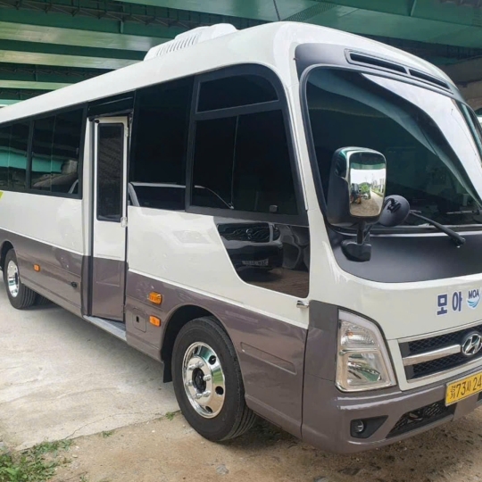 Đội xe của Seoul Travel sẵn sàng phục vụ mùa hoa anh đào 2024.